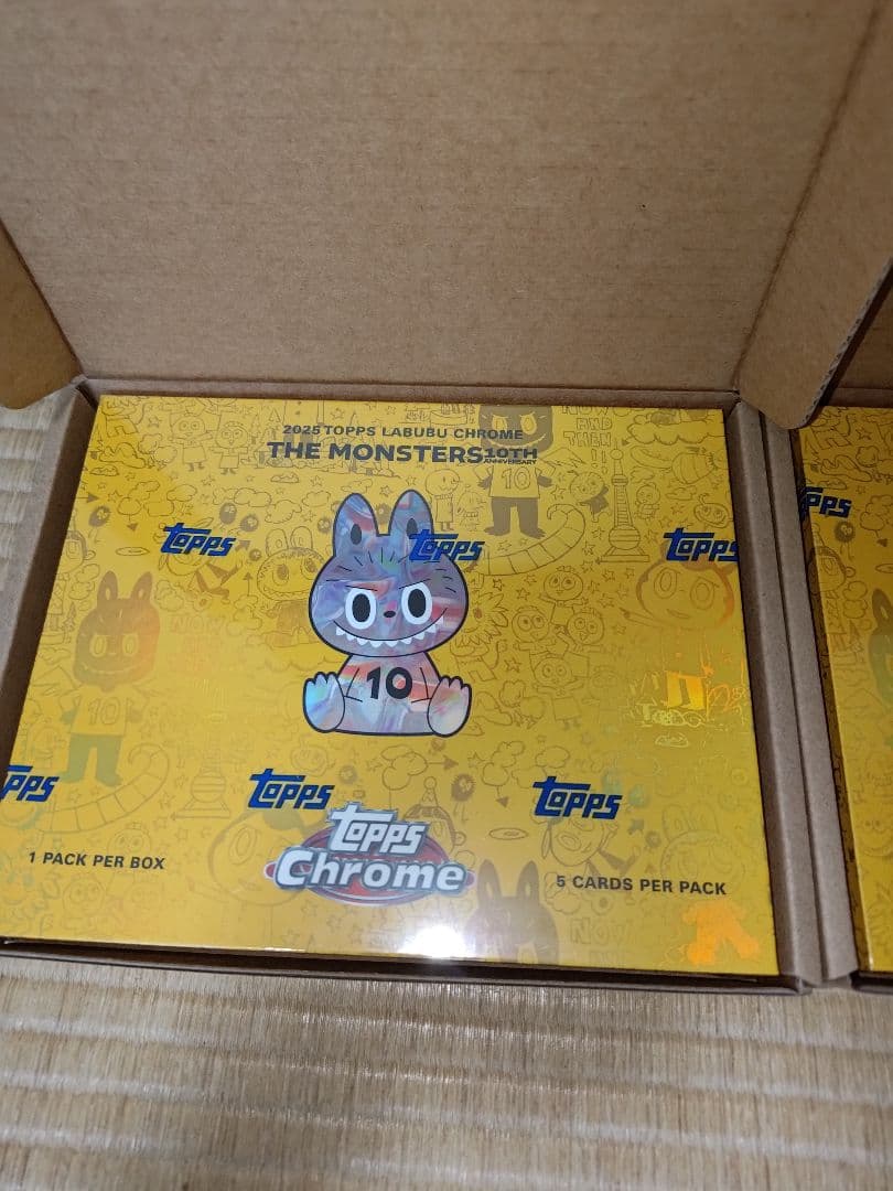 新品未開封 Topps Chrome labubu 10周年記念BOX ラブブ