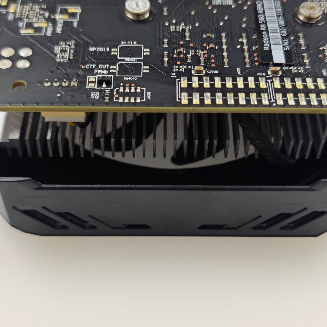 グラフィックボード・グラボ・ビデオカード Radeon RX 560 AERO ITX 4G OC