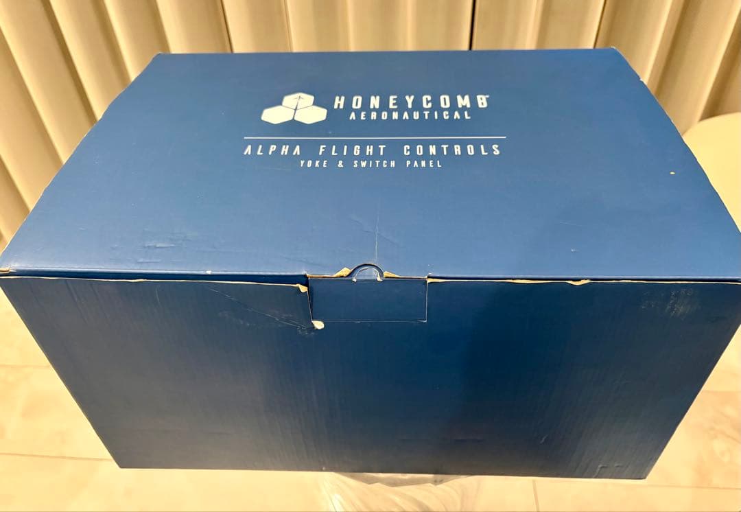 PC用ゲームコントローラー・コンバーター Honeycomb yoke