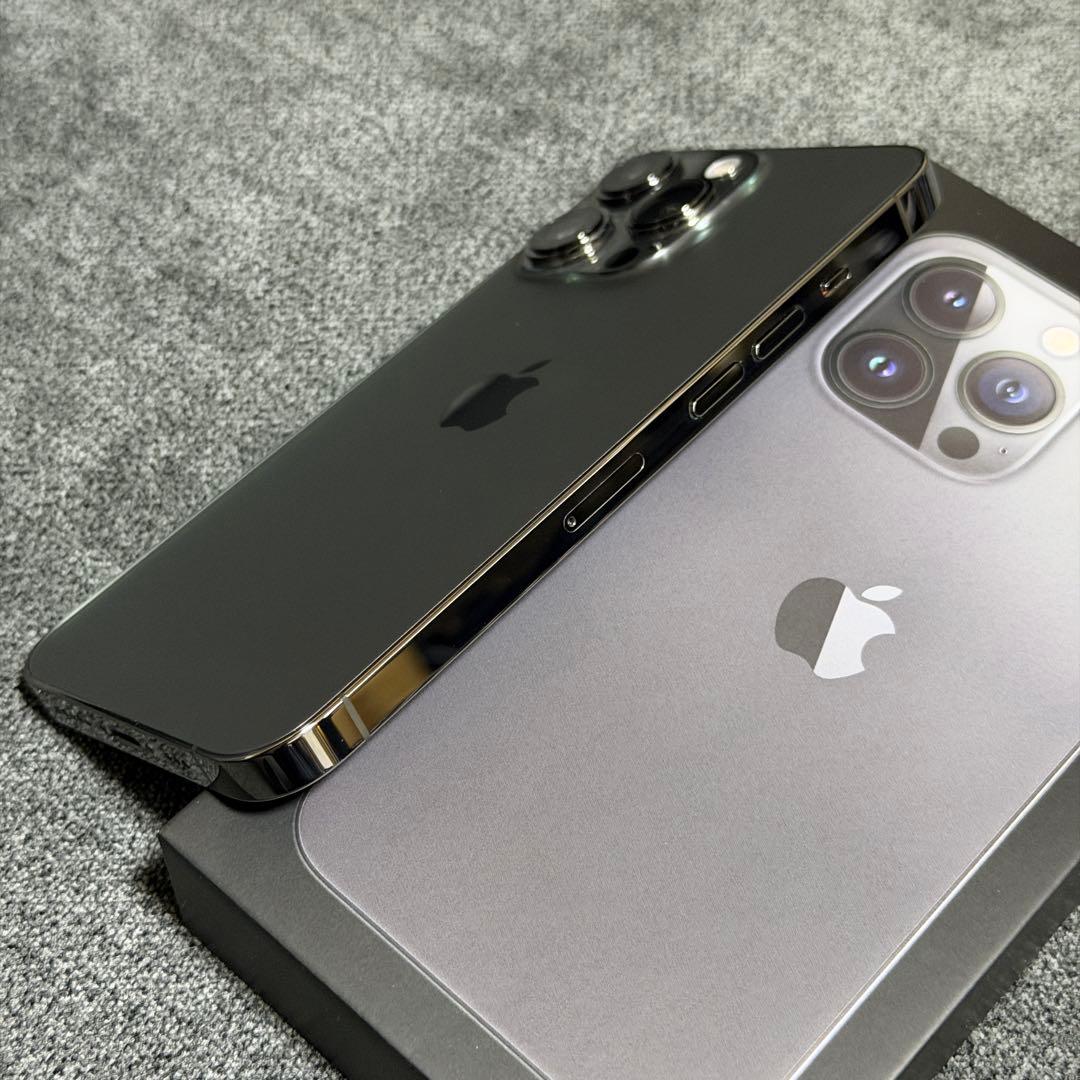 Apple iPhone 13 Pro グラファイト 256GB SIMフリー