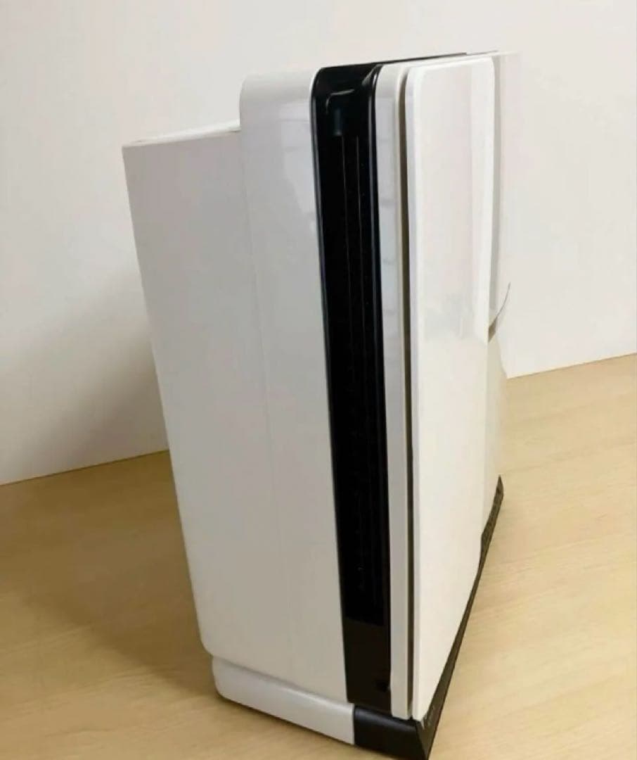 ダイキン　空気清浄機 光クリエール　リモコン付き。