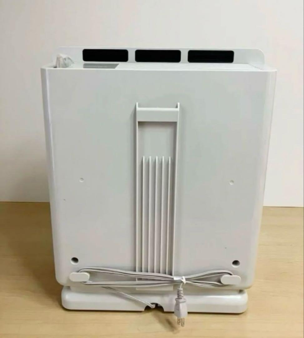ダイキン　空気清浄機 光クリエール　リモコン付き。
