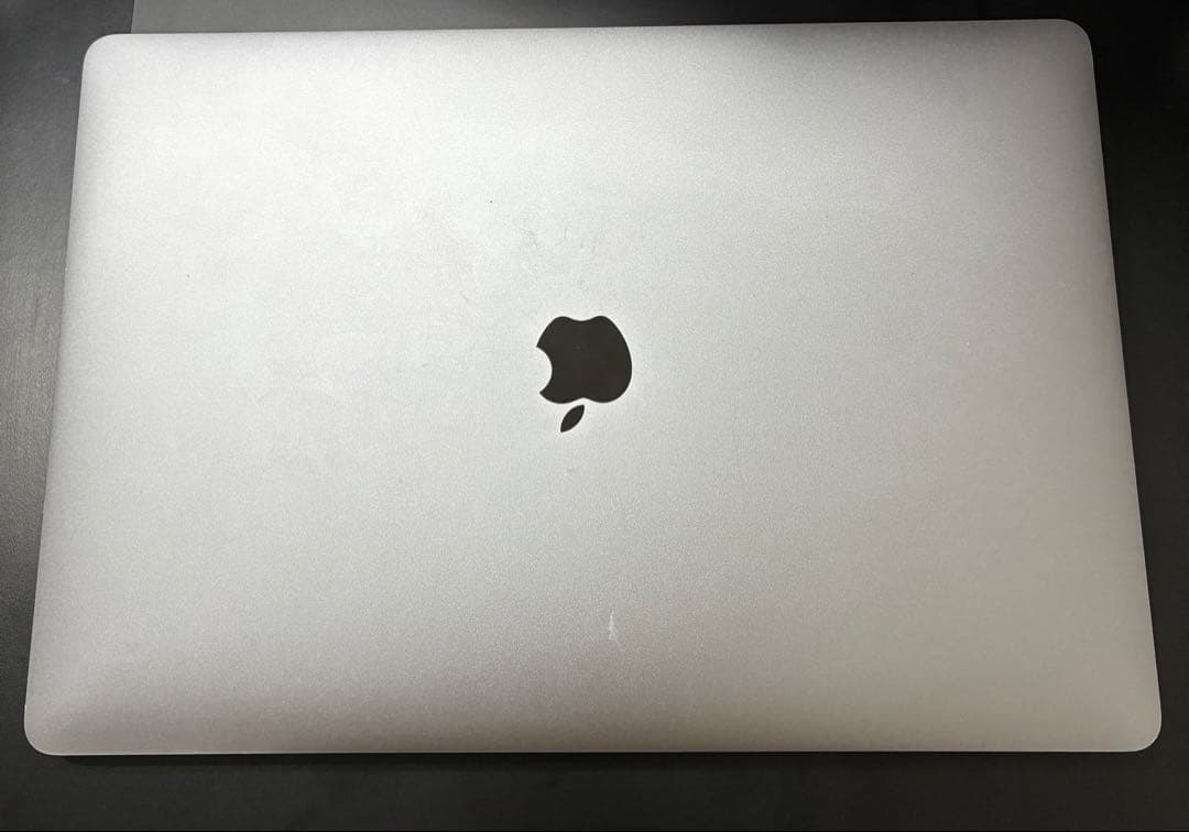 MacBook Pro 15インチ シルバー 256GB