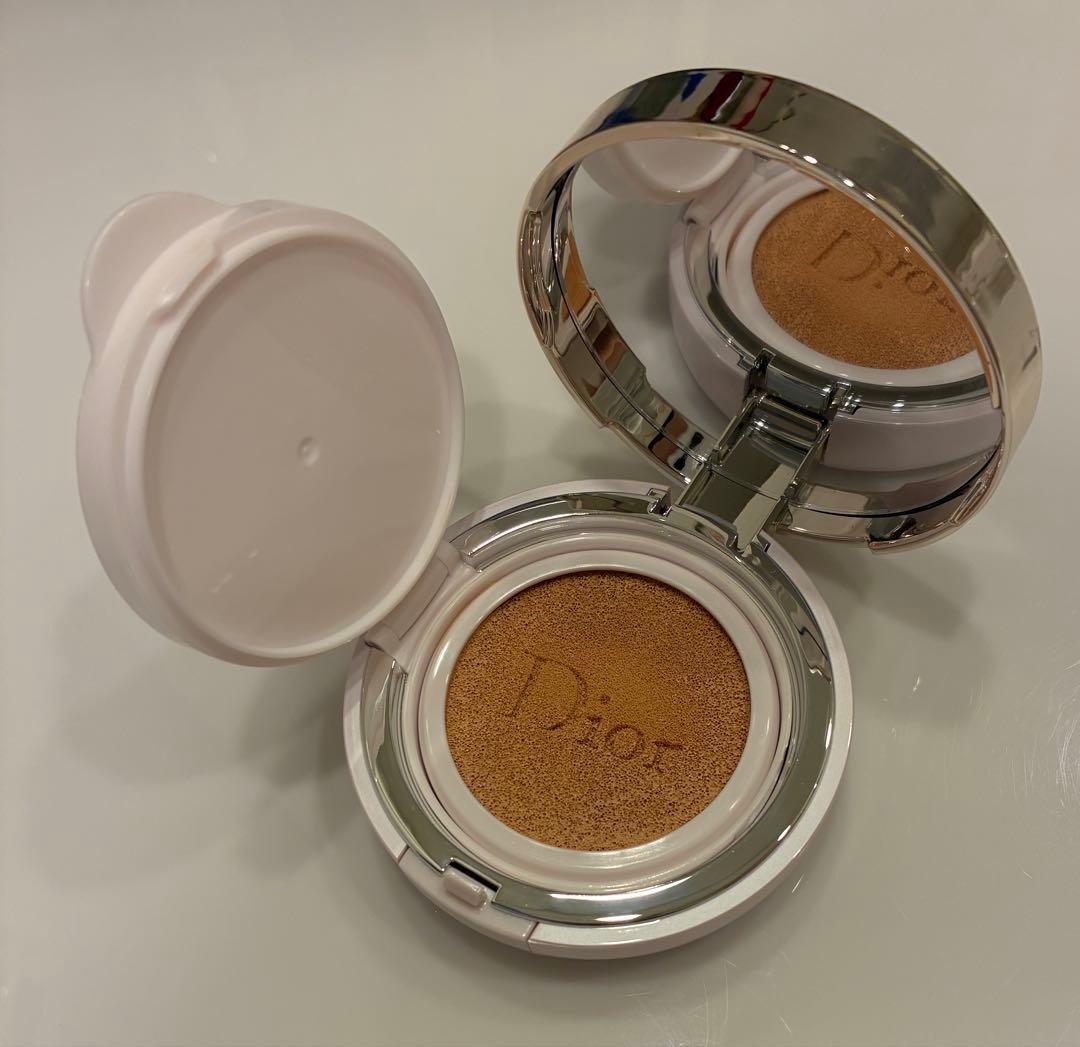 【新品・美品】Dior カプチュールドリームスキンモイストクッションファンデ
