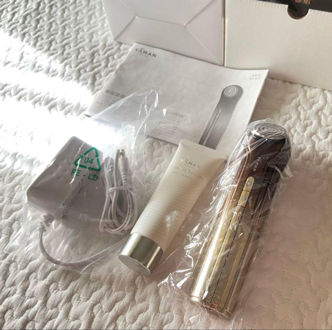 YA-MAN Bloom6 ヤーマン美顔器 充電器付き 2025年 百貨店購入品