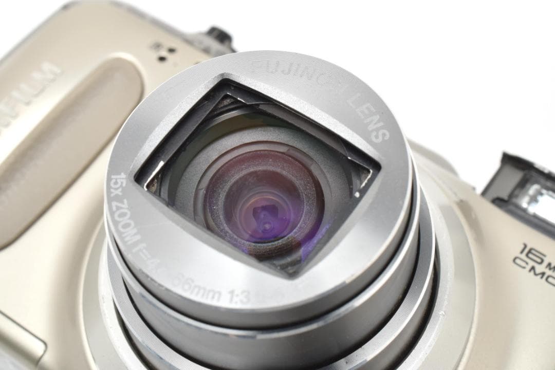 富士フィルムFINEPIX F550EXR　デジタルカメラ動作品#1865