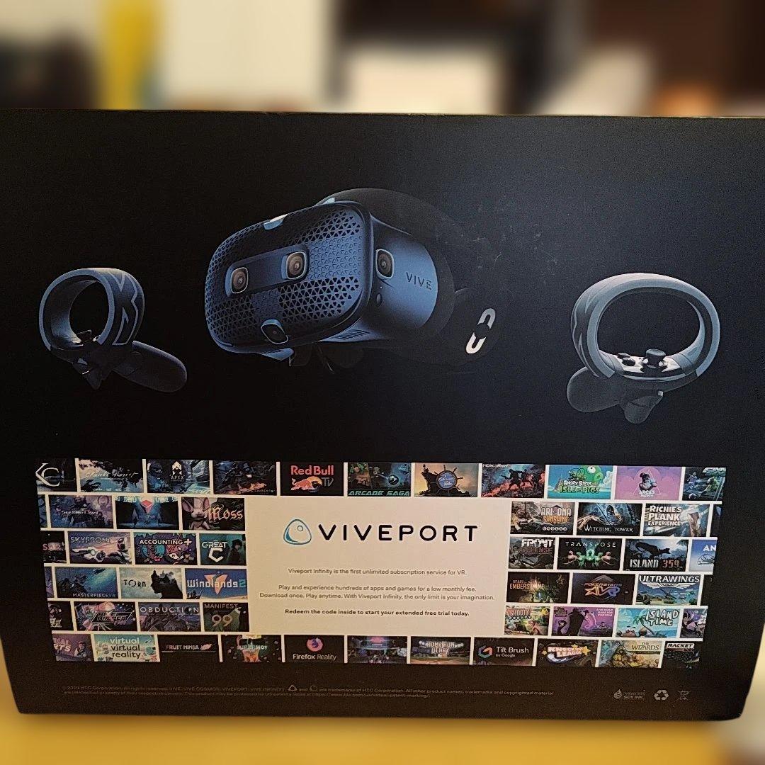HTC VIVE COSMOS VRヘッドセットセット ケーブル欠品