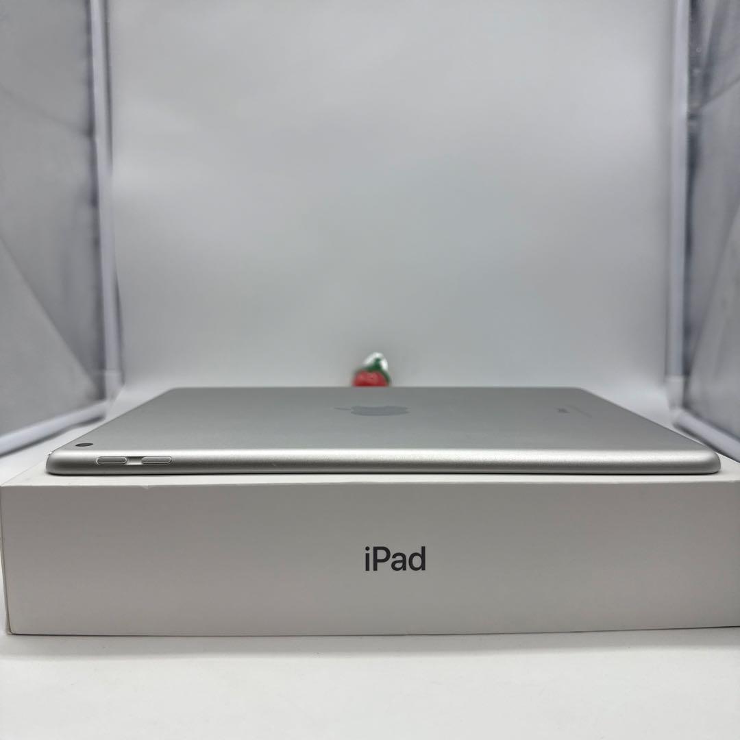 iPad 第5世代 32GB Wi-Fiモデル