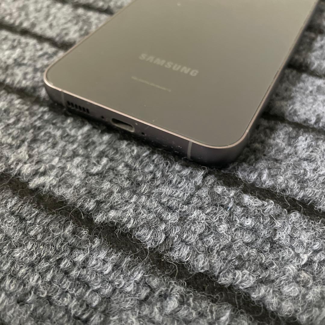 87 Samsung Galaxy S23 FE 256GB SIMフリー