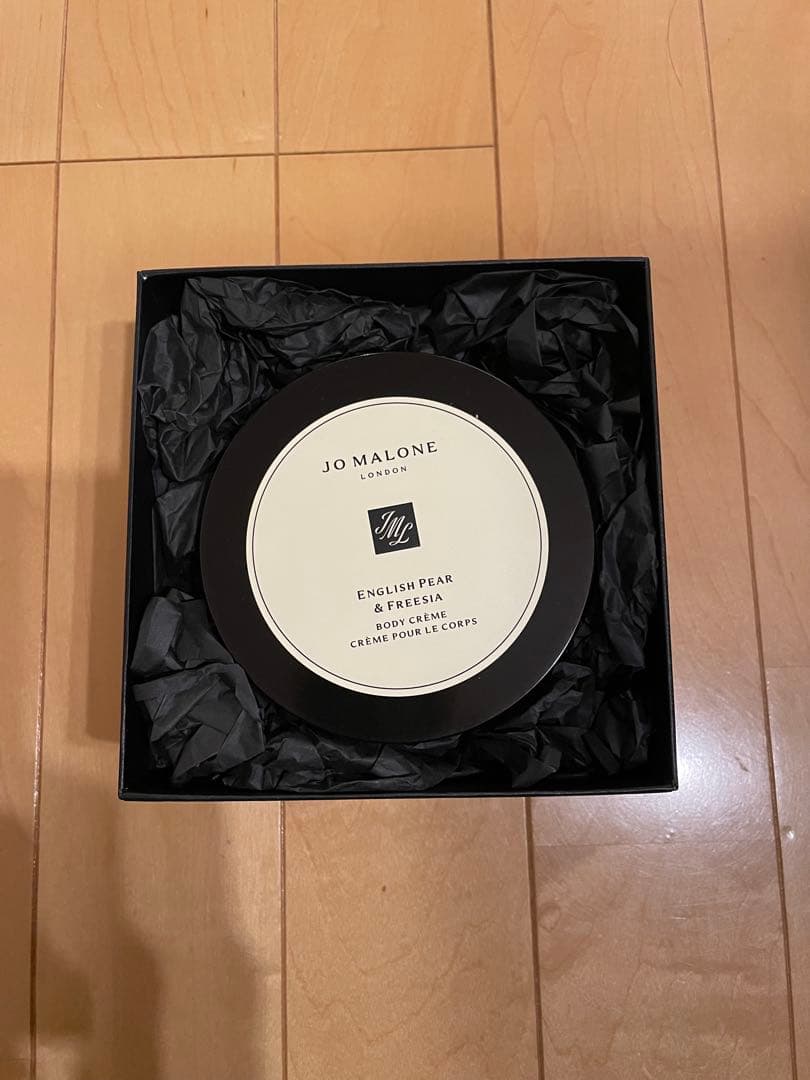 JO MALONE ENGLISH PEAR & FREESIA ボディクリーム
