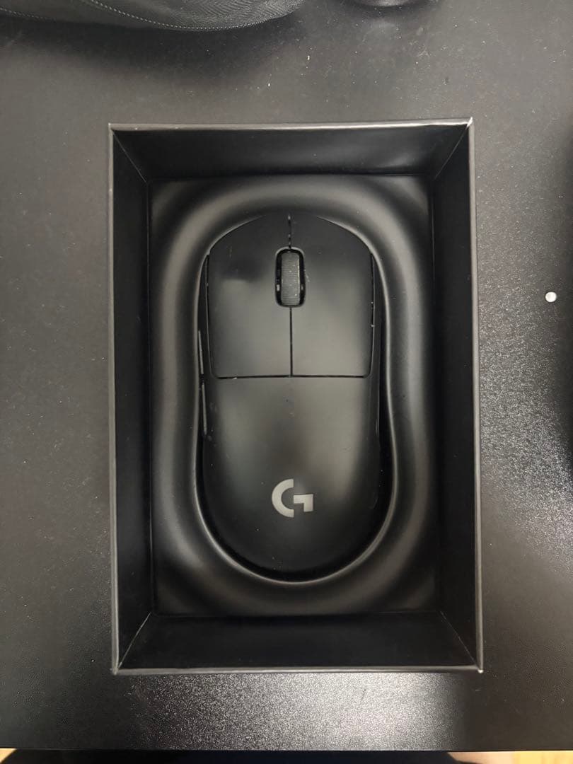 logicool PRO WIRELESS マウス
