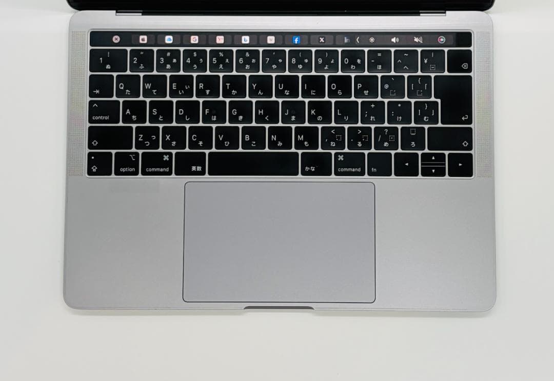良好な状態、高性能、Macbook Pro 2019、13\"、8GB、256GB