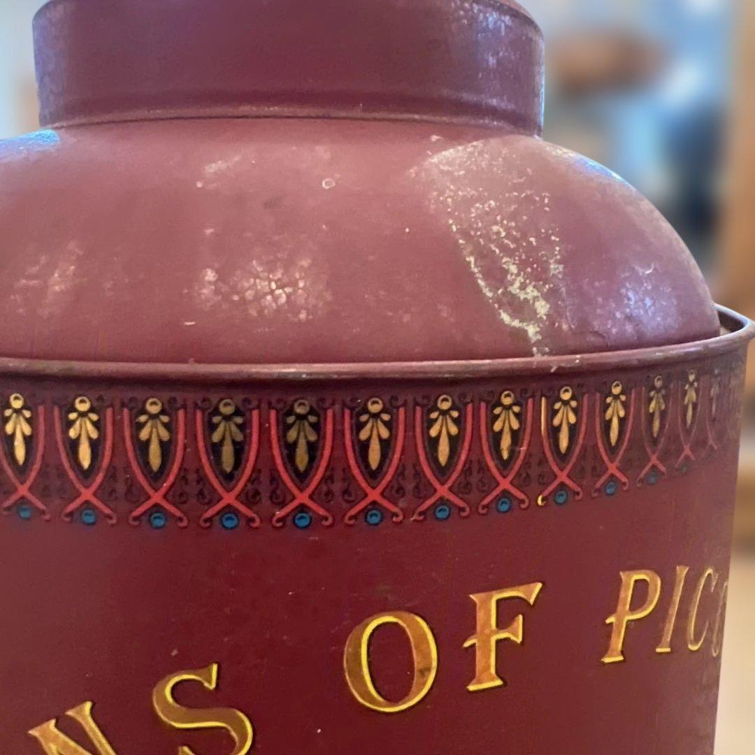 英国老舗紅茶メーカーヴィンテージ紅茶缶