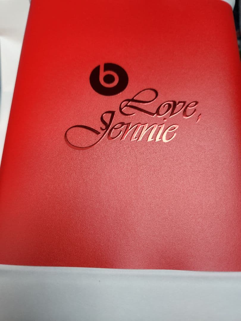 ヘッドホン Beats Solo 4 JENNIE Special Edition Red
