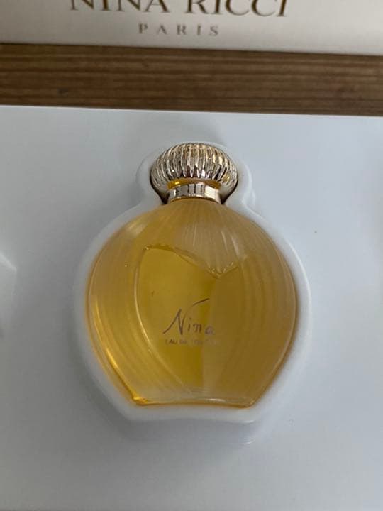 NINA RICCI PARIS 香水