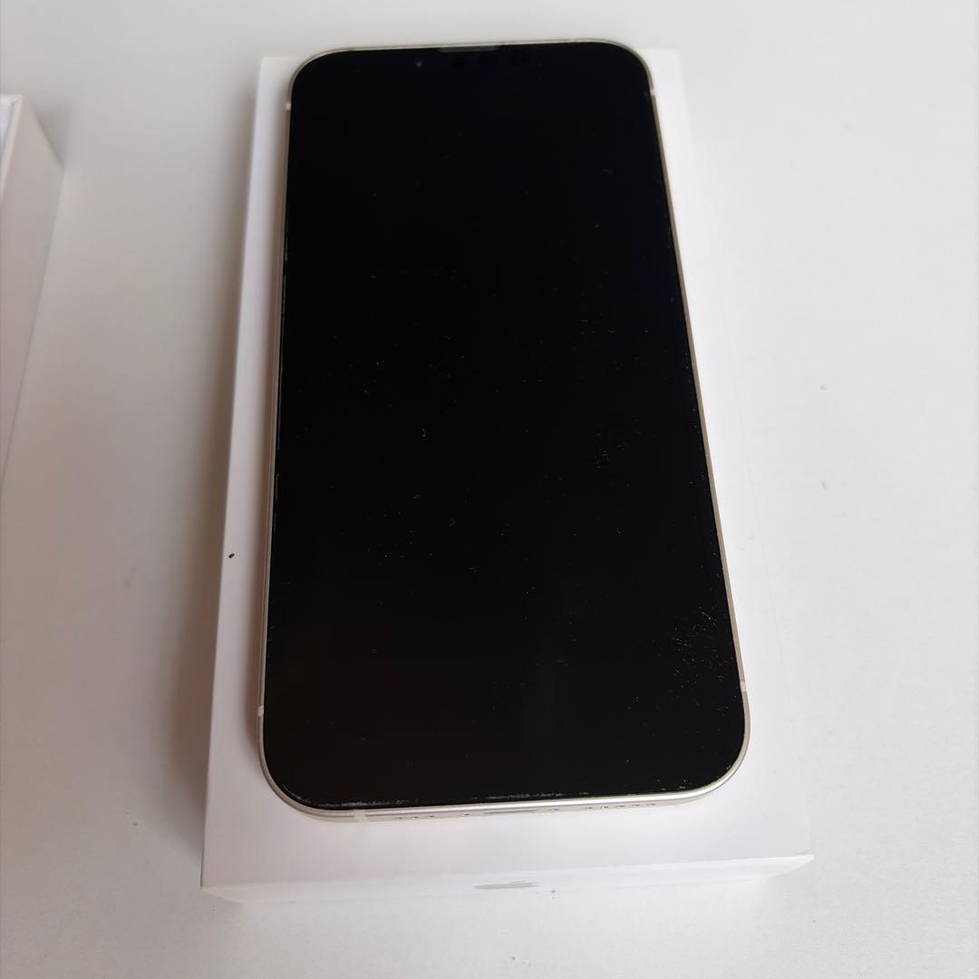 Apple iPhone13 256GB スターライト　simフリー