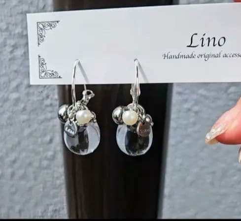 SALE フープピアス シルバーピアス クリアビーズ ちゅるんピアス