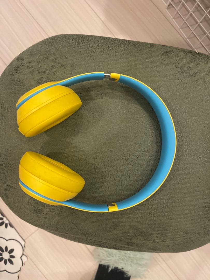 Beats ワイヤレスヘッドホン イエロー/ブルー