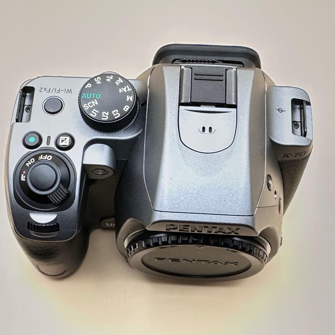 PENTAX K-70 ボディ (シルキーシルバー)