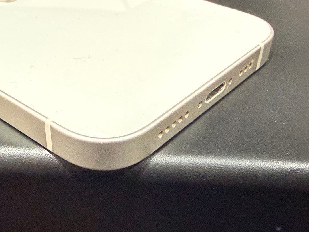 Apple iPhone 13 ホワイト 6.1インチ
