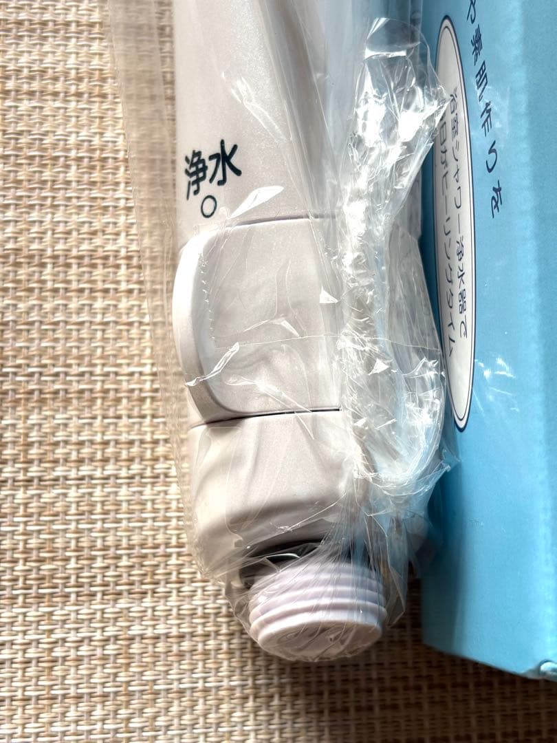 素粒水　Therapy Shower - ホワイト シャワーヘッド