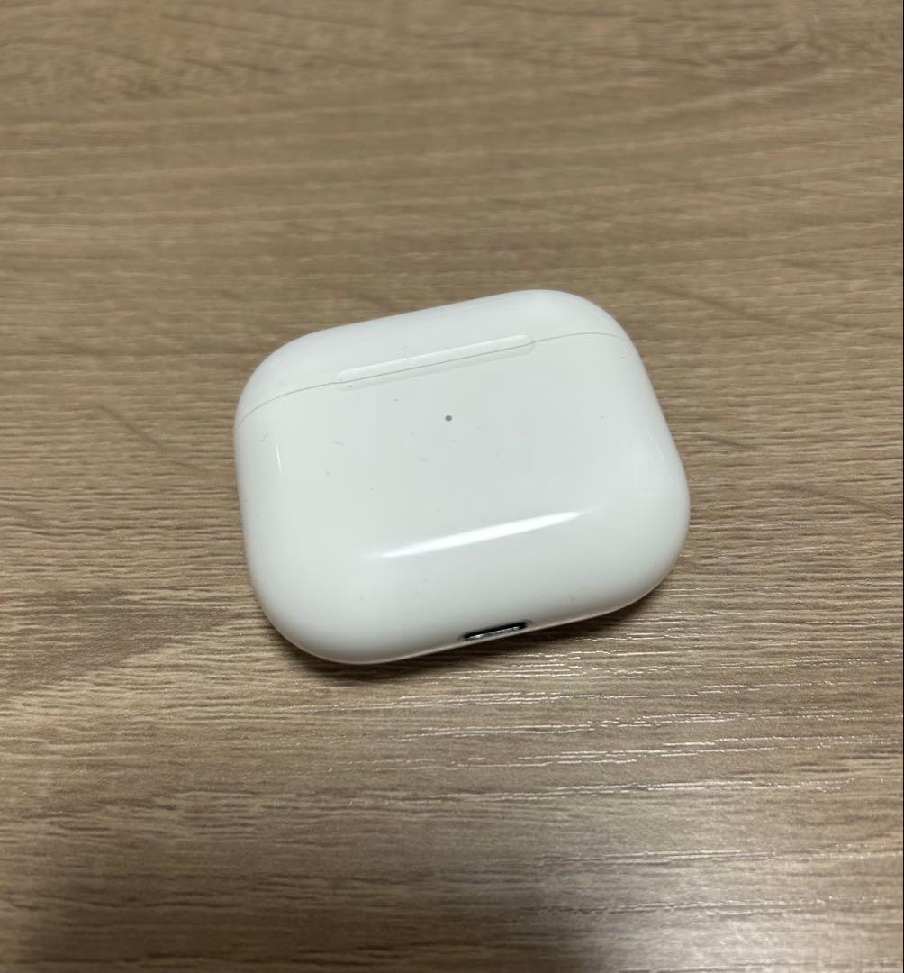 AirPods ワイヤレスイヤホン 充電ケース付き