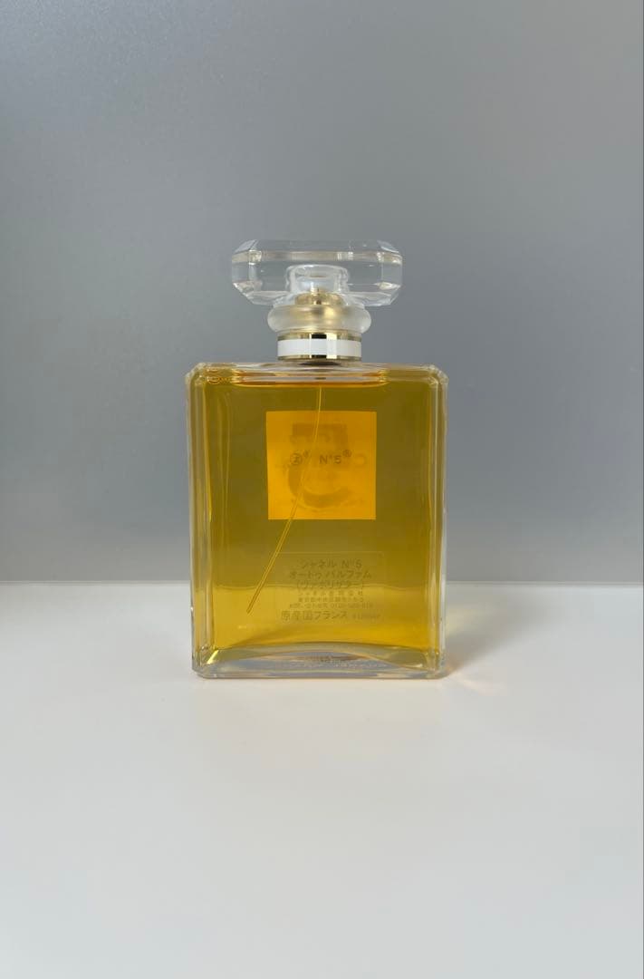 CHANEL シャネル N°5 オードゥ パルファム　100mL 特別限定品