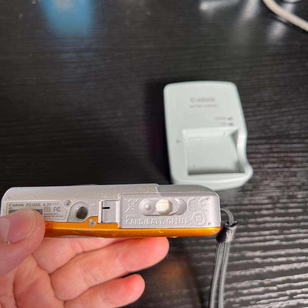 Canon IXY DIGITAL 110IS オレンジ