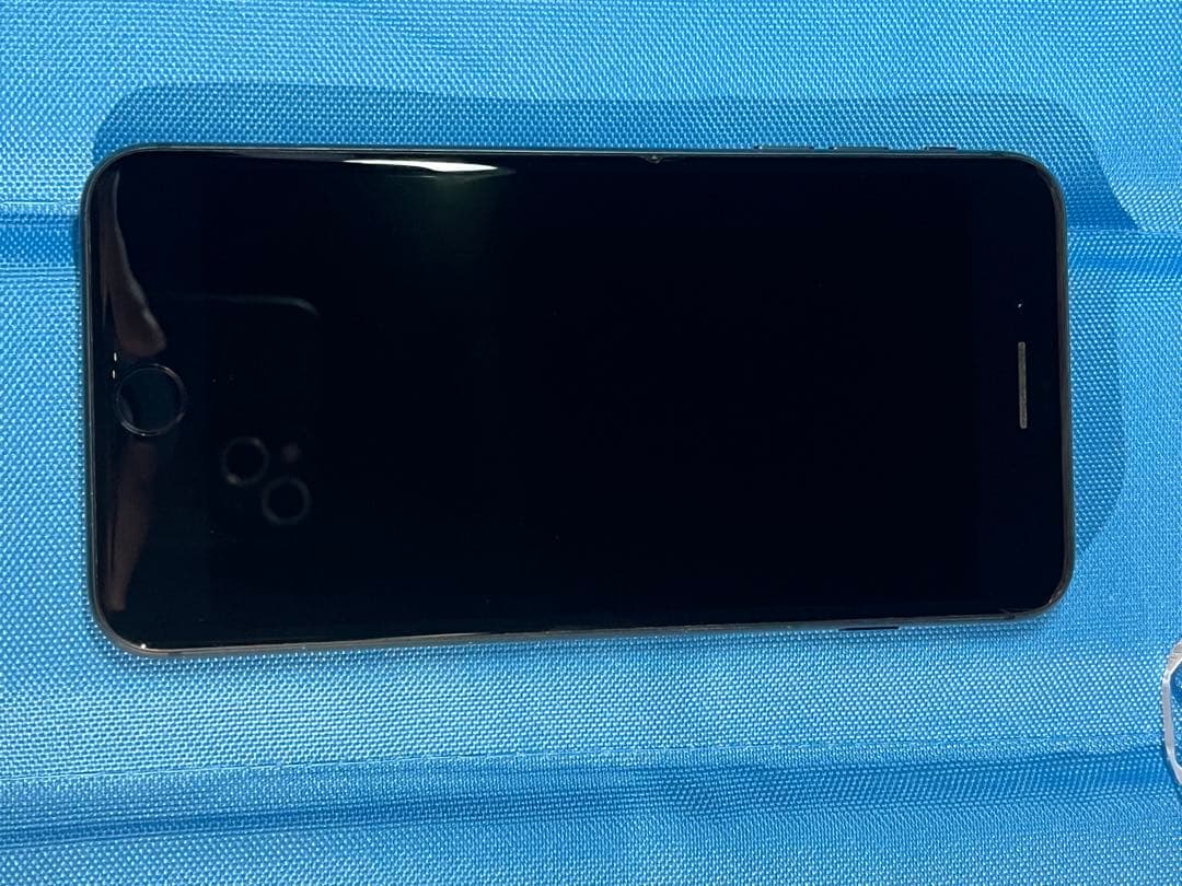 Apple iPhone 8 Plus 256GB ブラック本体のみ 付属品なし