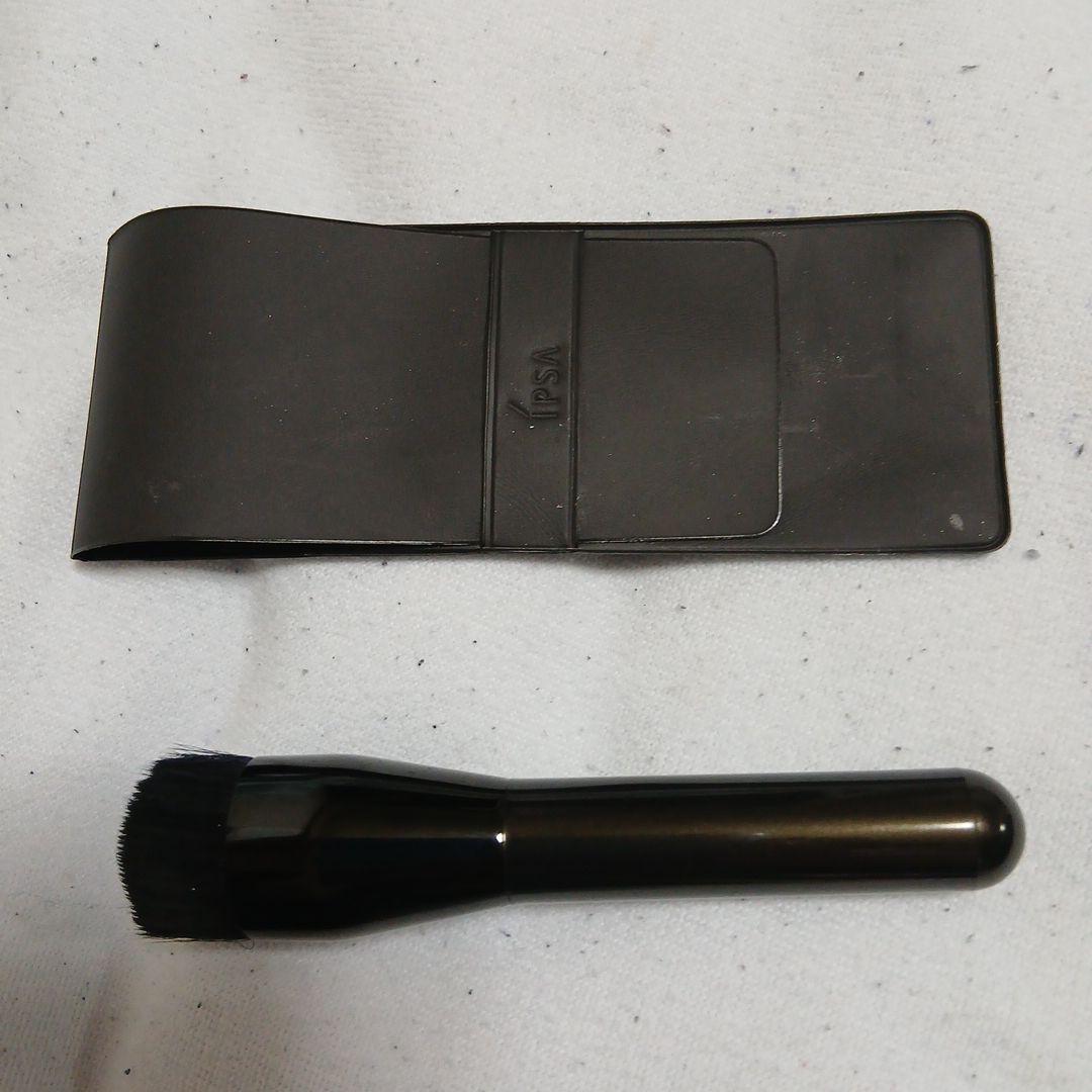 IPSA ファウンデイション　アルティメイト e 101　ブラシ付き