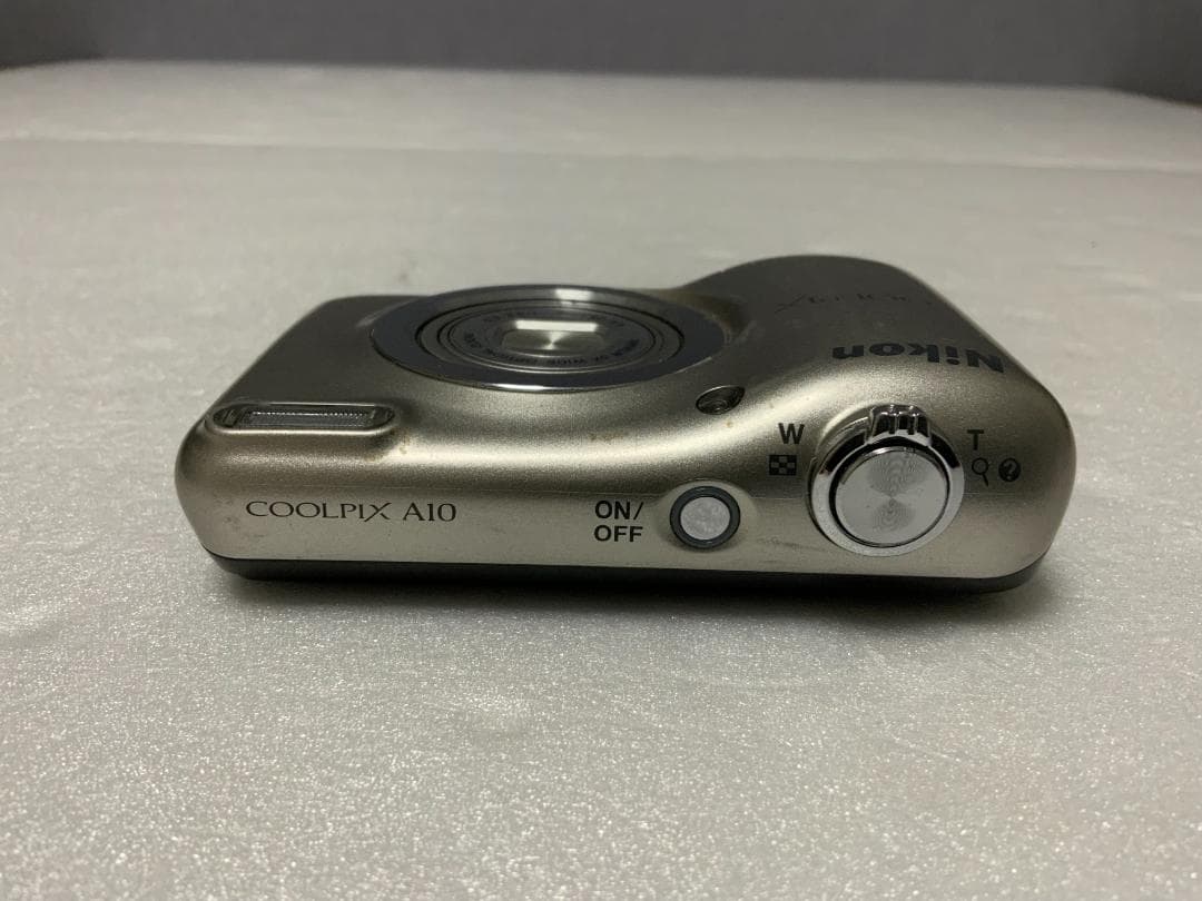 Nikon COOLPIX A10 シルバー
