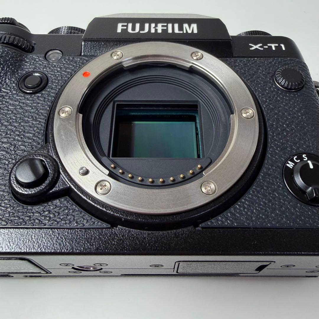 FUJIFILM X-T1 ブラック