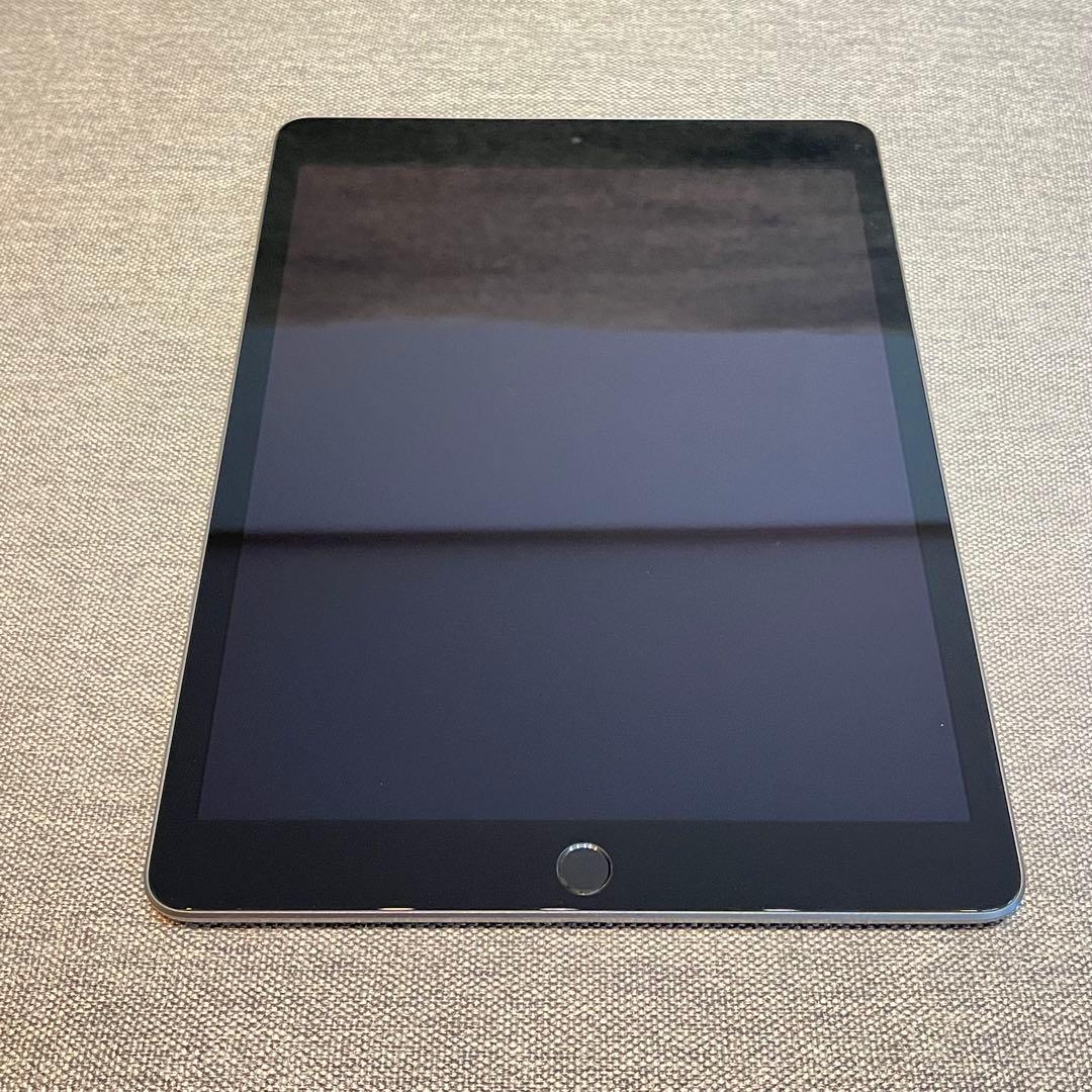 Apple iPad 第9世代 256GB Wi-Fi スペースグレイ