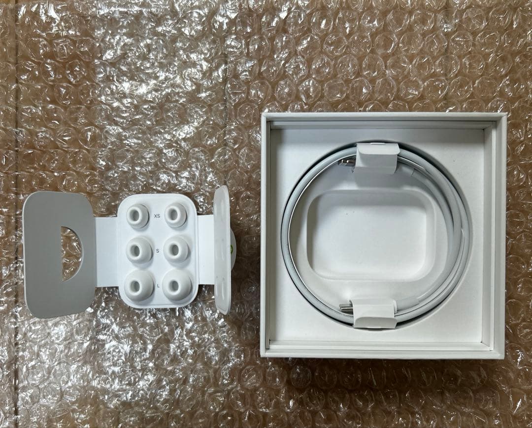ワイヤレスイヤホン　Air pods pro 第二世代