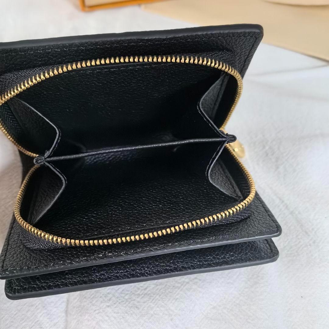 Louis Vuitton ブラック 二つ折り財布