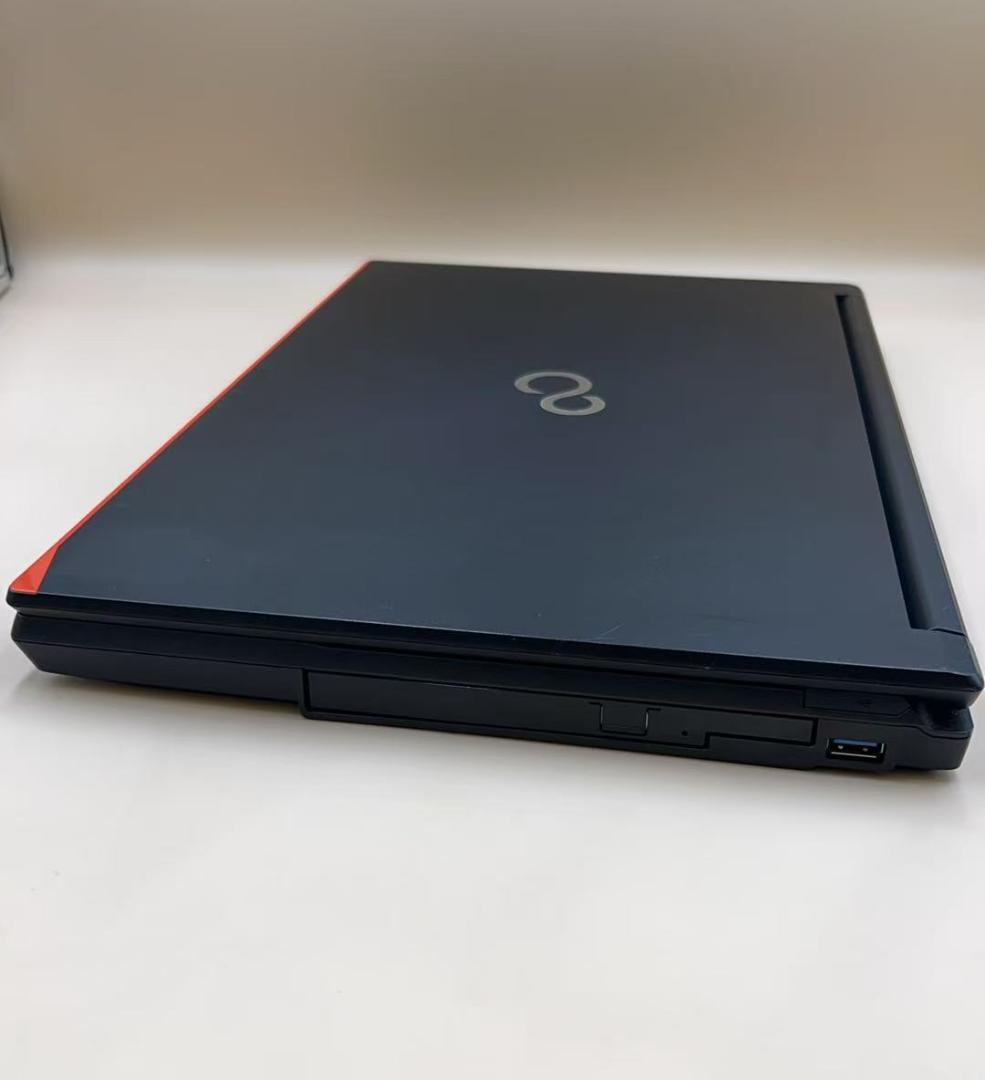 FUJITSU LIFEBOOK A576/S 初心者向け ノートパソコン