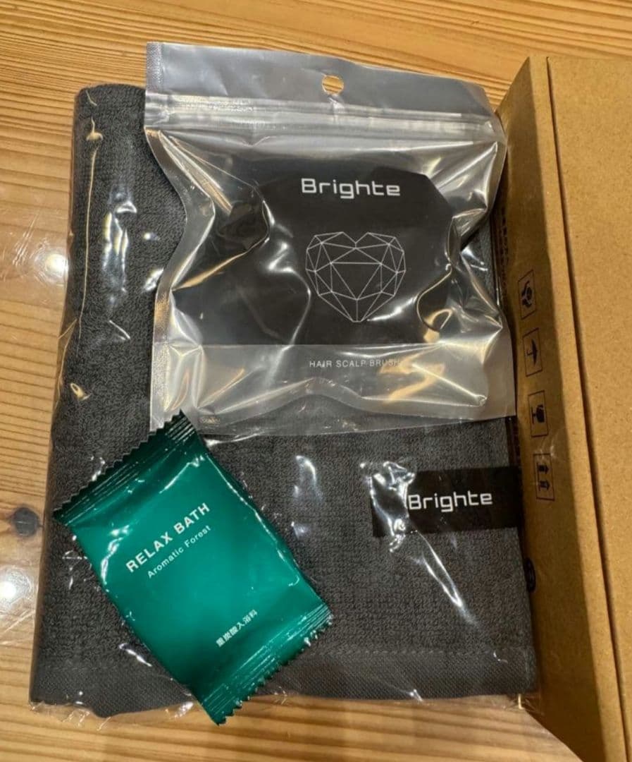 早いもの勝ち★Brighte ELEKI LIFT 美容器　ブラック　未開封