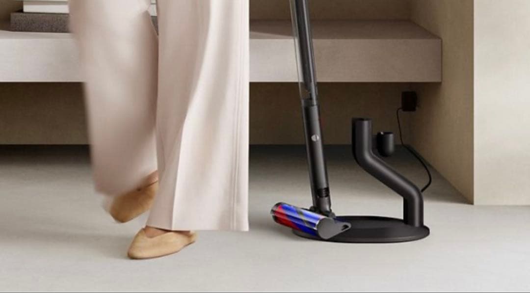 【新品未開封】Dyson PencilVac Fluffy (SV50 FF)
