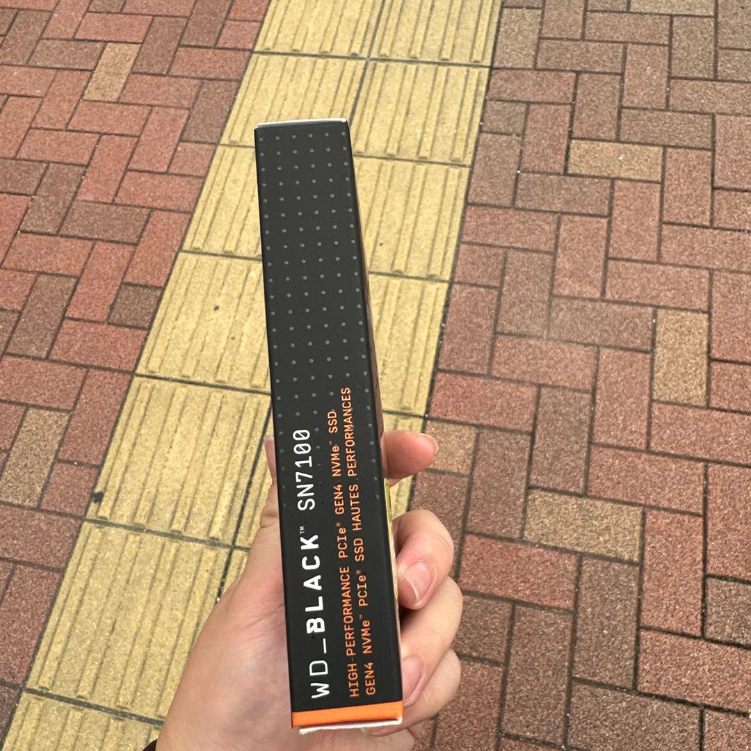 内蔵型SSD WD_BLACK SN7100 500GB SSD