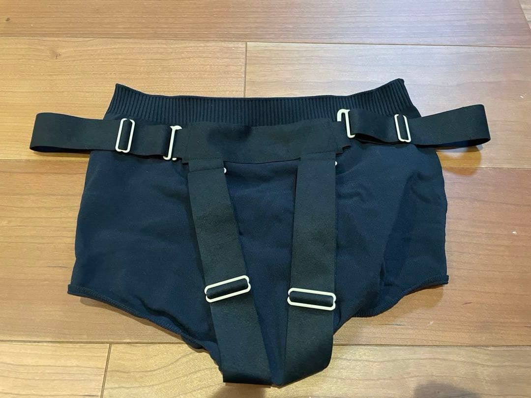 フェミクッション　スタータキット（ミディー:サイズII）& 使い捨てホルダ49枚