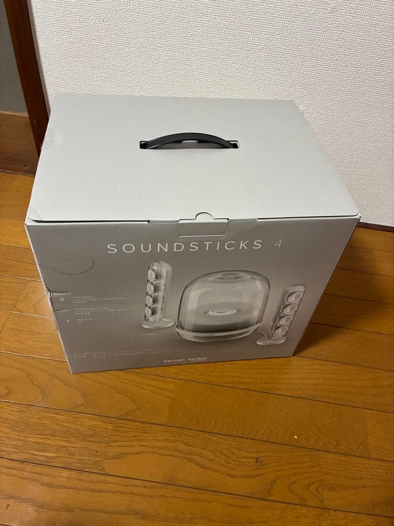 SOUNDSTICKS 4 スピーかー