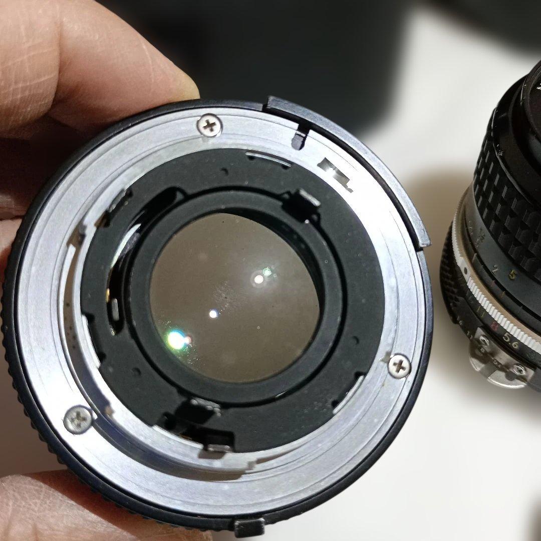Nikon EM 一眼レフ zoom nikkor 50,28mm,75〜150