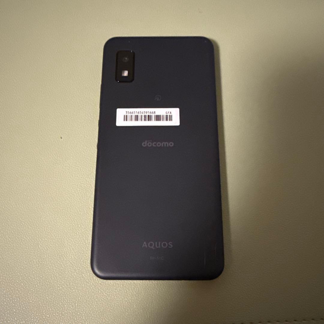 SH-51C AQUOS シャープ製品　スマホ　本体