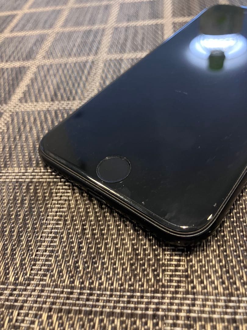 Apple iPhoneSE第2世代　 本体　64GB ブラック　SIMフリー