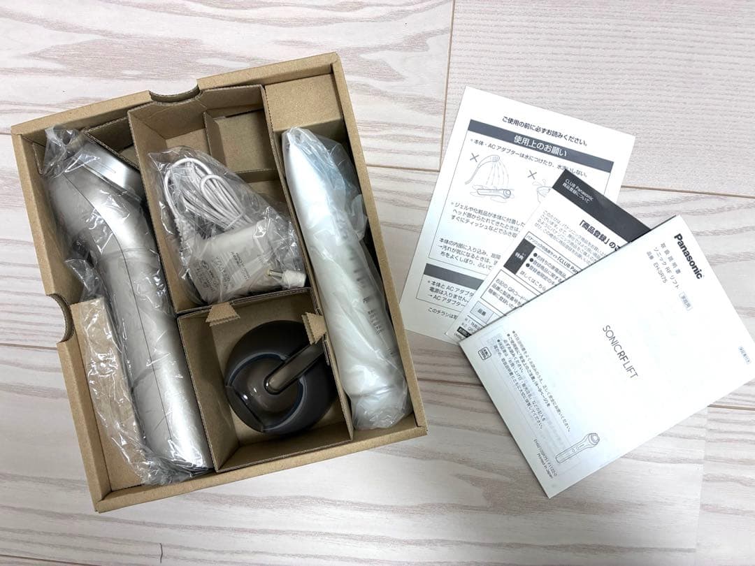 【新品未使用】Panasonic Sonic RF Lift EH-SR75