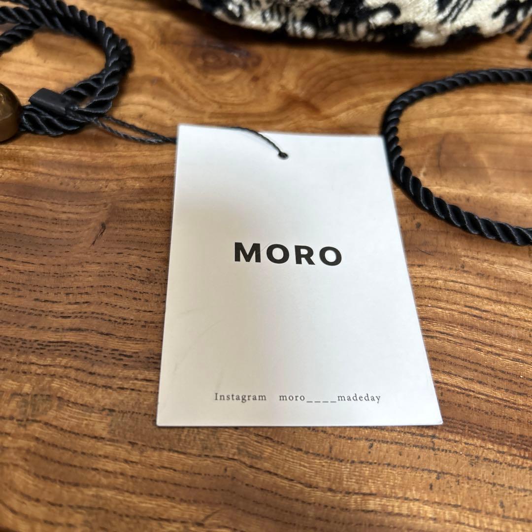 moro 巾着　バッグ　完売　黒　限定今だけ