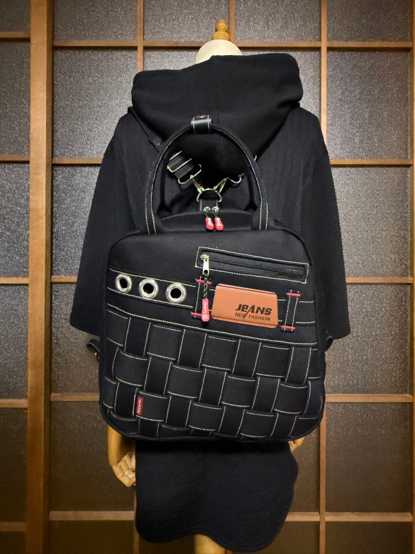 ロビンママさま専用。ぷぅ。★handmade★ 黒デニム編み込みボストンリュック