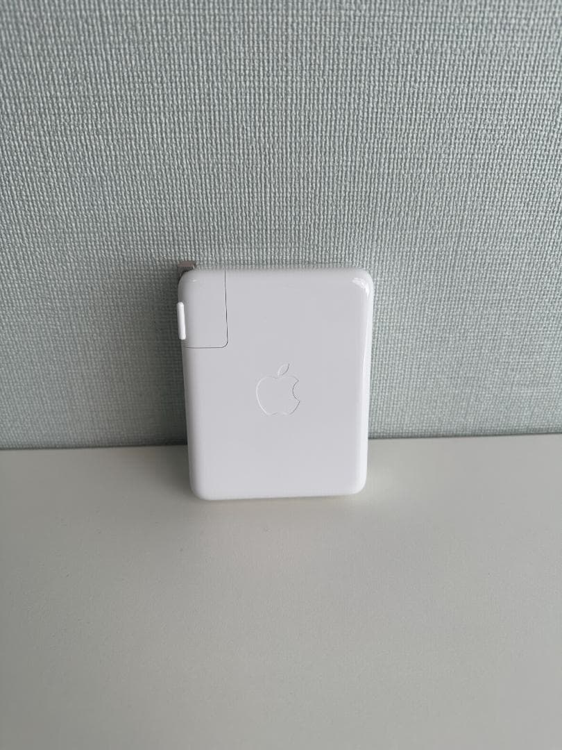 MacBookアクセサリー Apple 140W USB-C Power Adapter