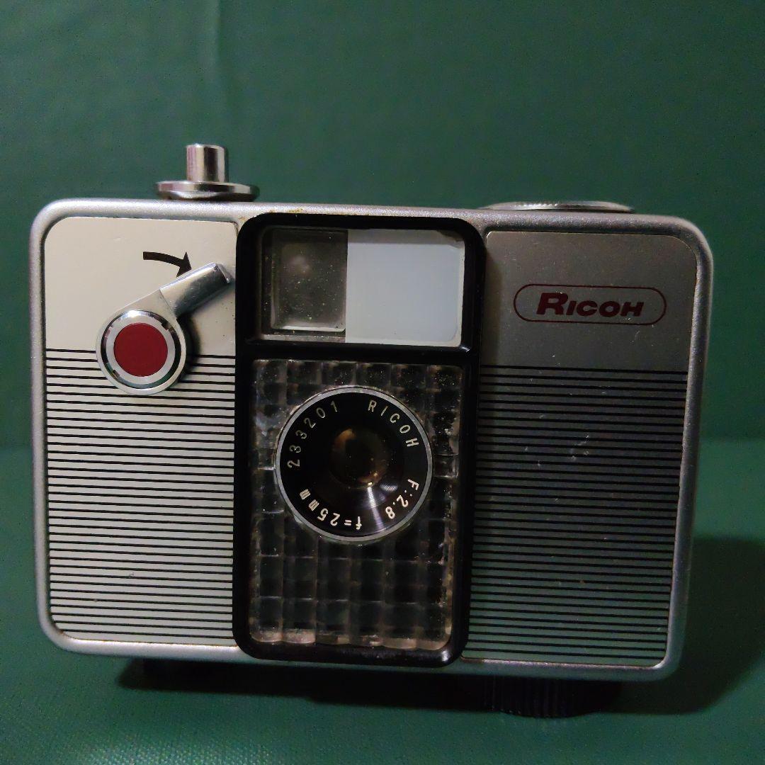Ricoh コンパクトフィルムカメラ