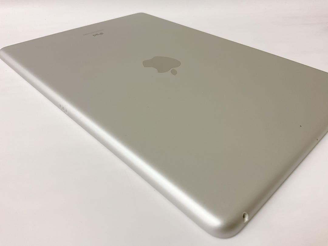 【超美品・BT83％】iPad 第9世代 64GB Wifiモデル